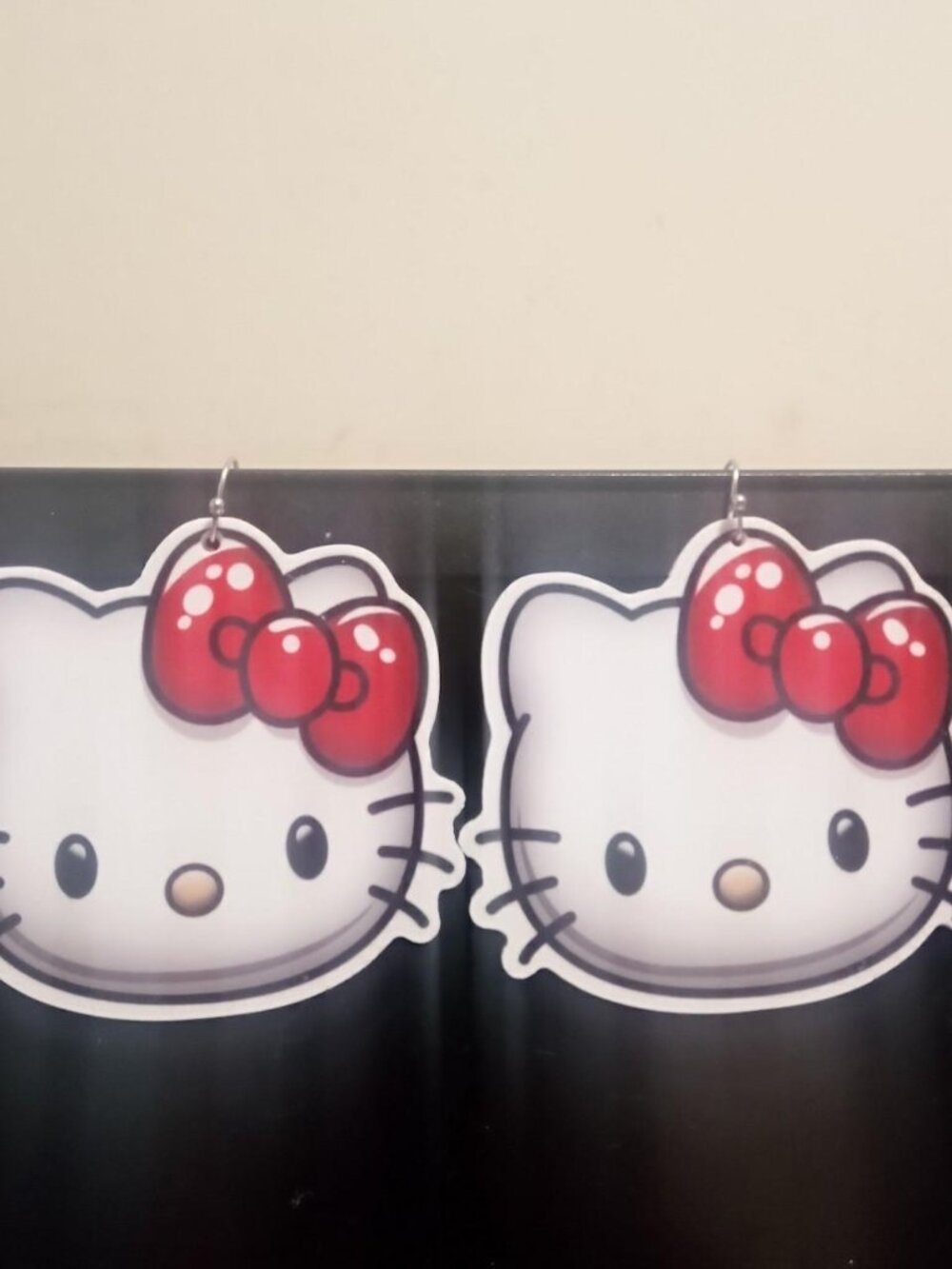 Hello Kitty Red Bow Large Kitty Face Fashion Earrings